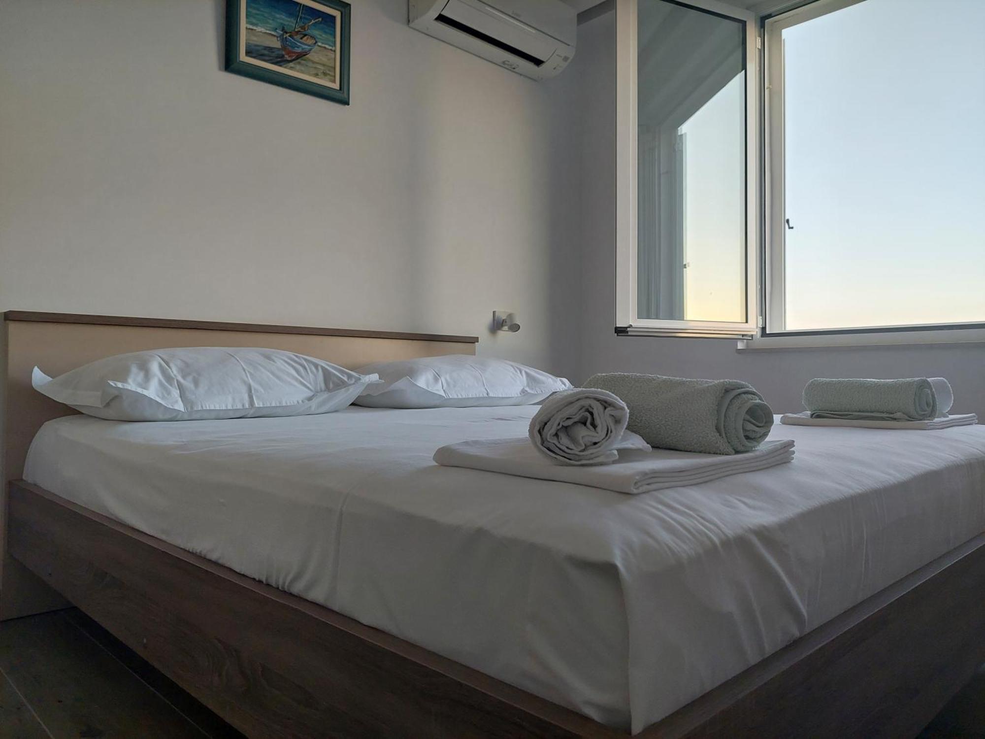 Apartman Njavro Подгора Екстер'єр фото